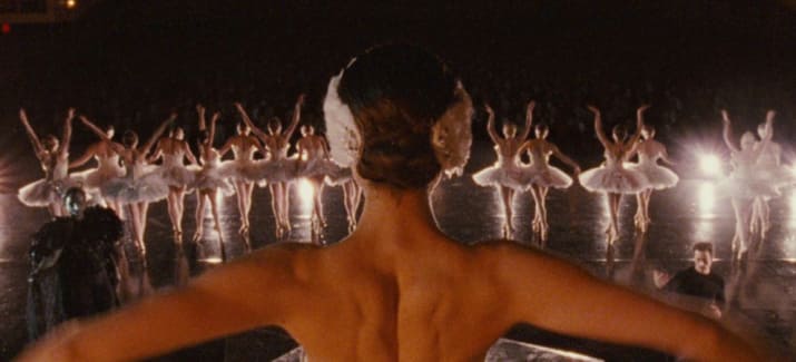 Black Swan (2010)